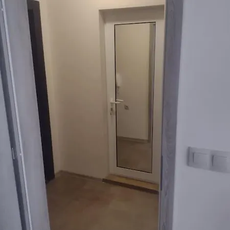 сарафово център Apartman *